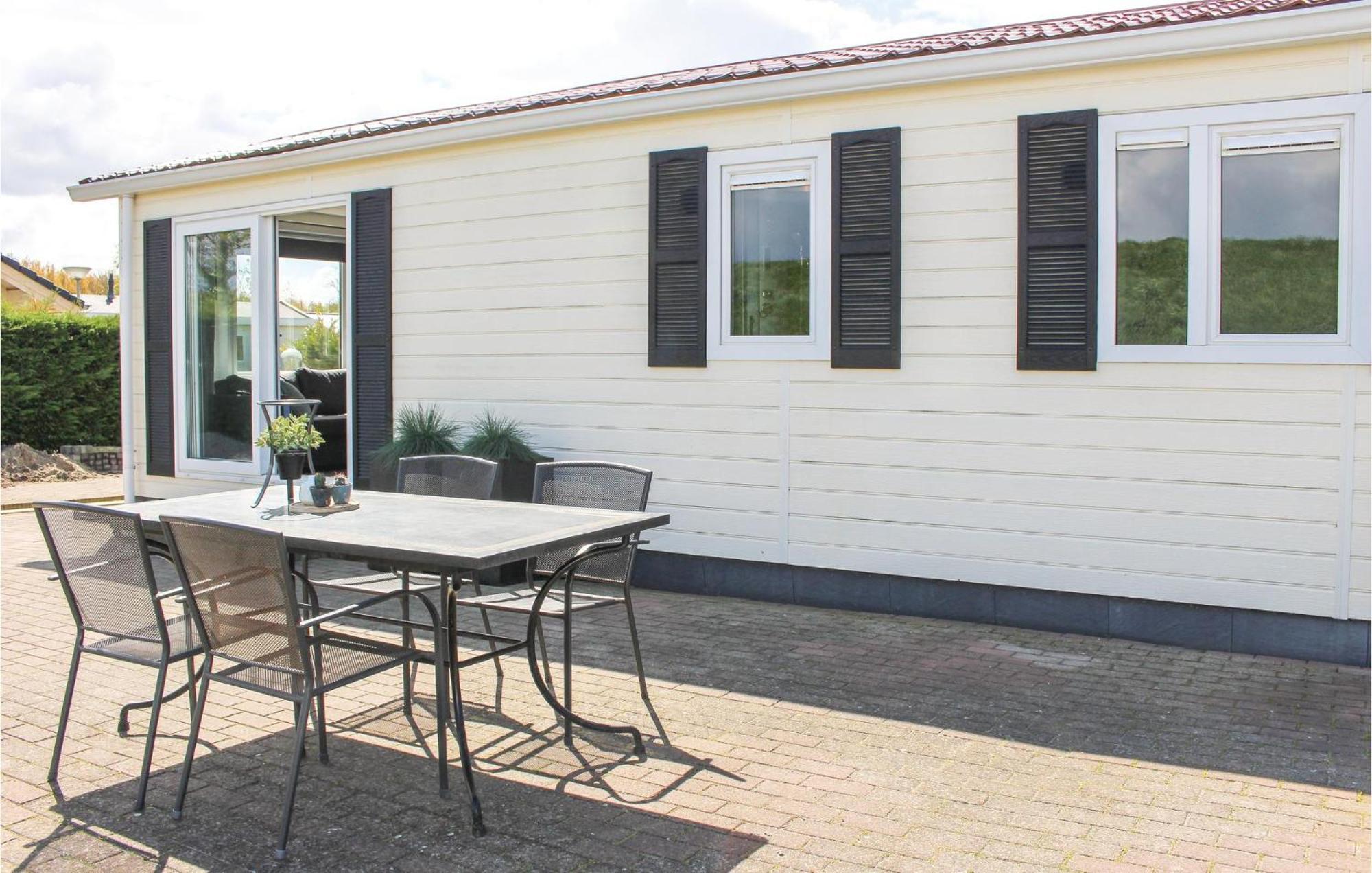 Beautiful Home In Sint-Annaland With Kitchen Exterior foto